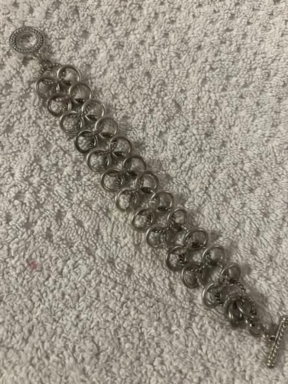 🐻Silver Colored Metal Chainlink Bracelet